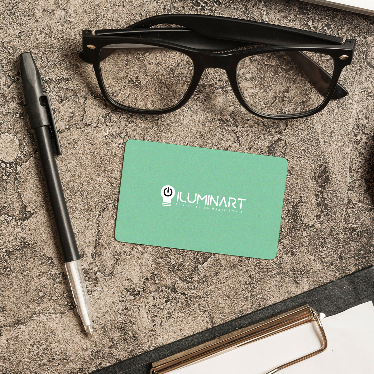 Proyecto de agencia digital Marso para Iluminart fabricación de lámparas eléctricas